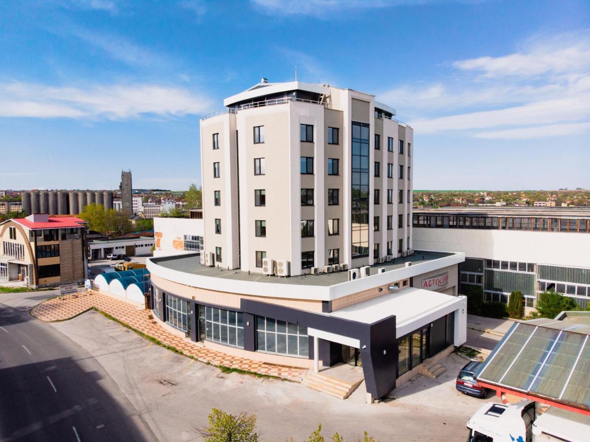 Hotel Verticalplus Haskovo Eksteriør billede